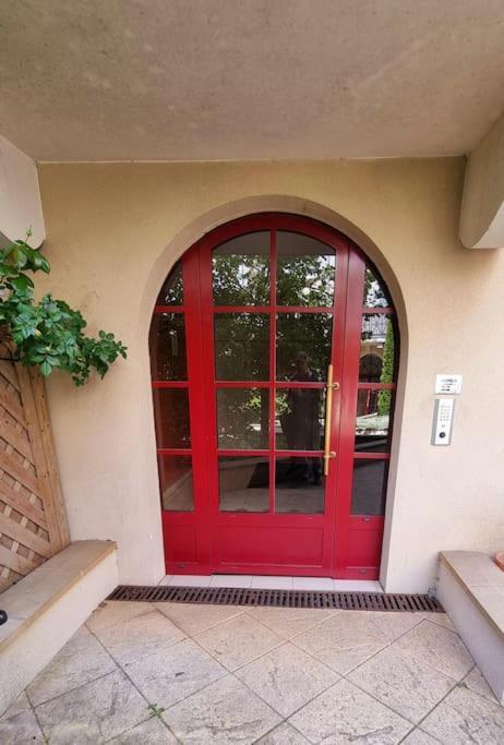 Disney Luxury Studio Serris Exterior photo